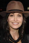 Gina Gershon photo